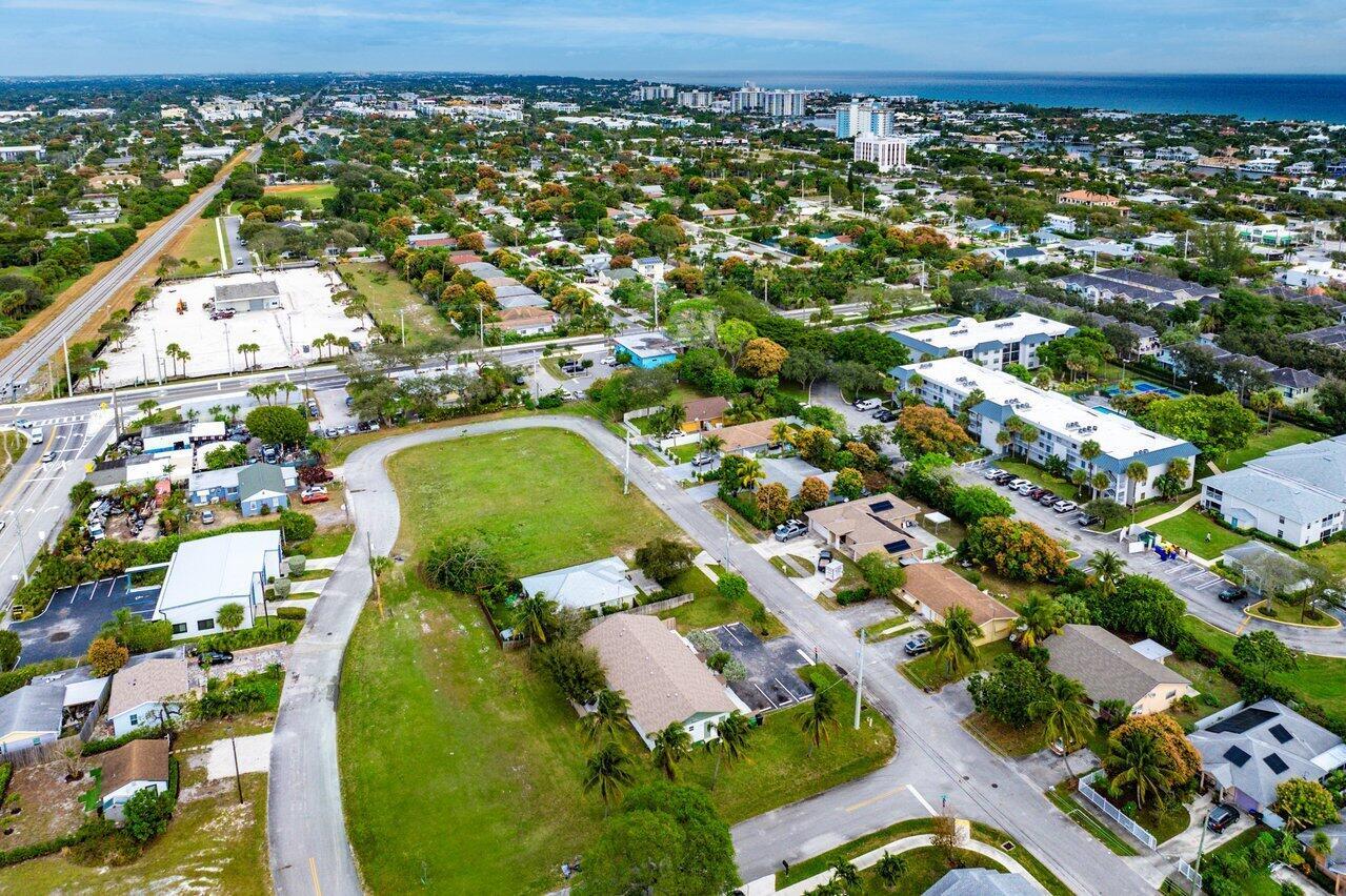 1040 Miami Boulevard 1,2,3