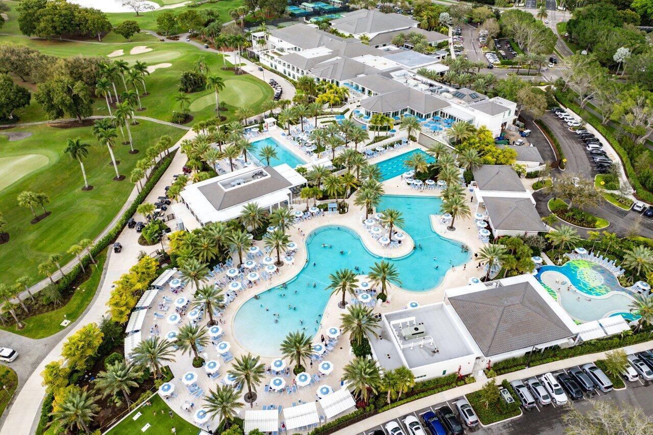 1941 Bridgewood Drive