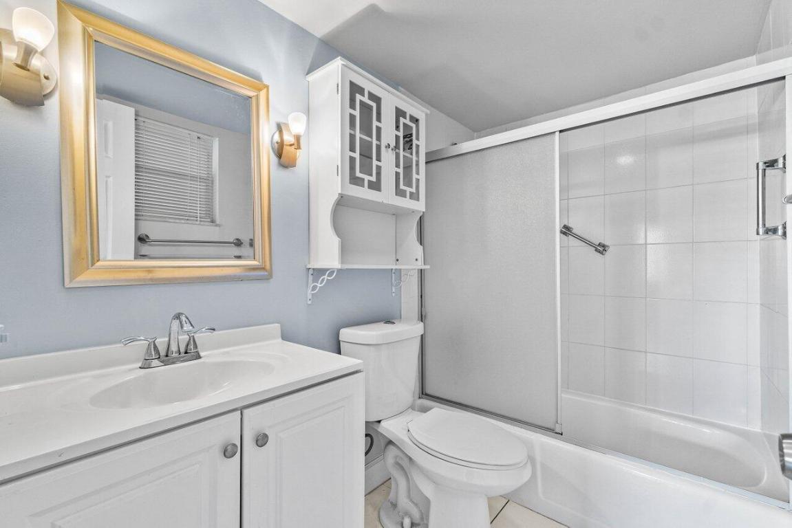 1050 NW 13th Street 299d, Boca Raton Unit: 299d