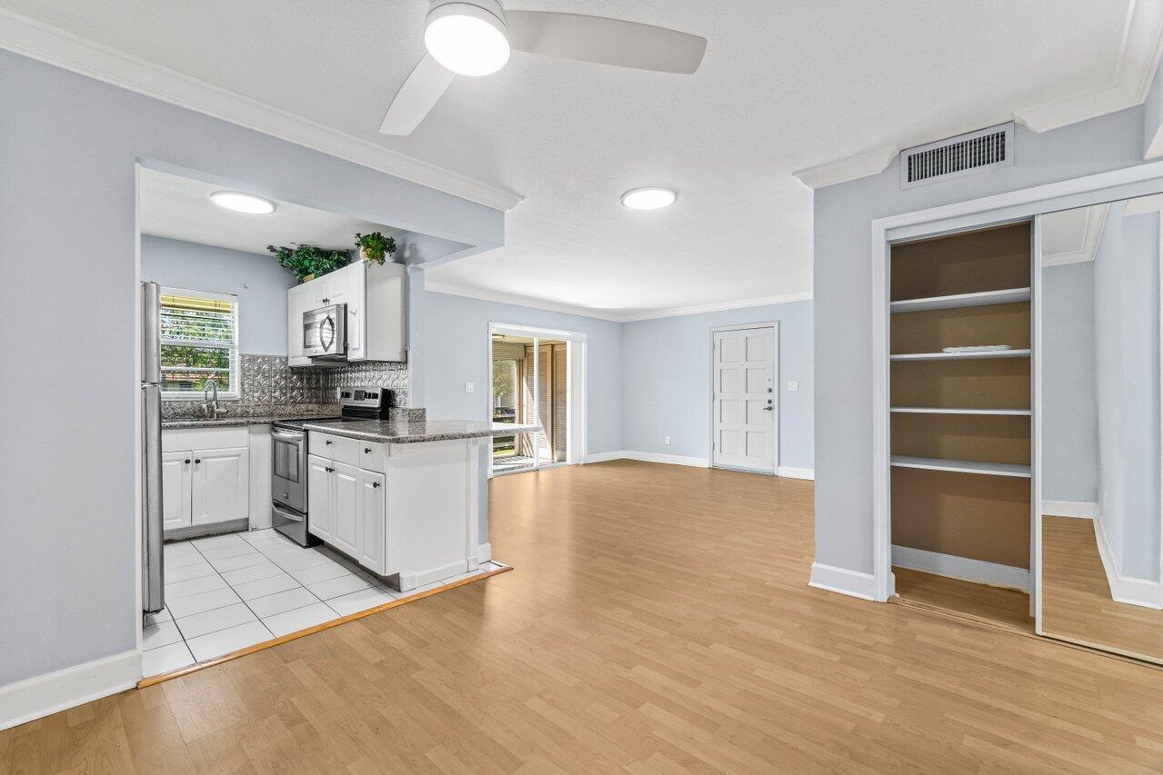 1050 NW 13th Street 299d, Boca Raton Unit: 299d