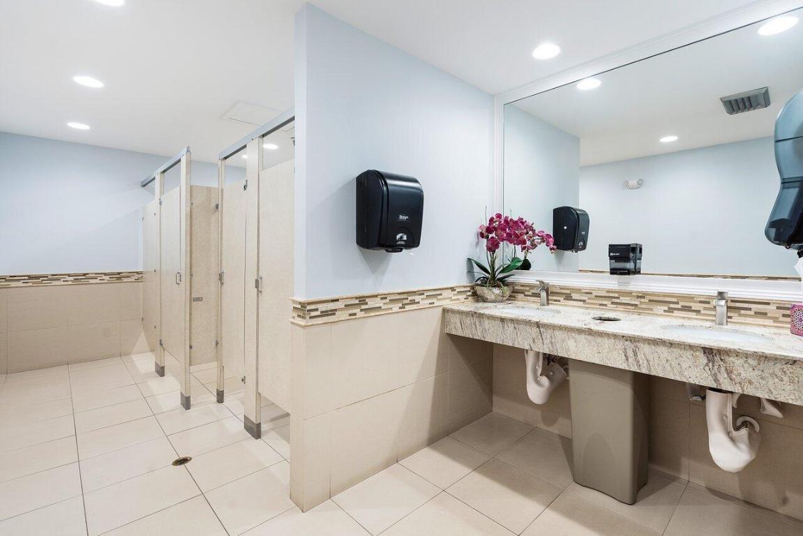 5120 Golfview Court 1722