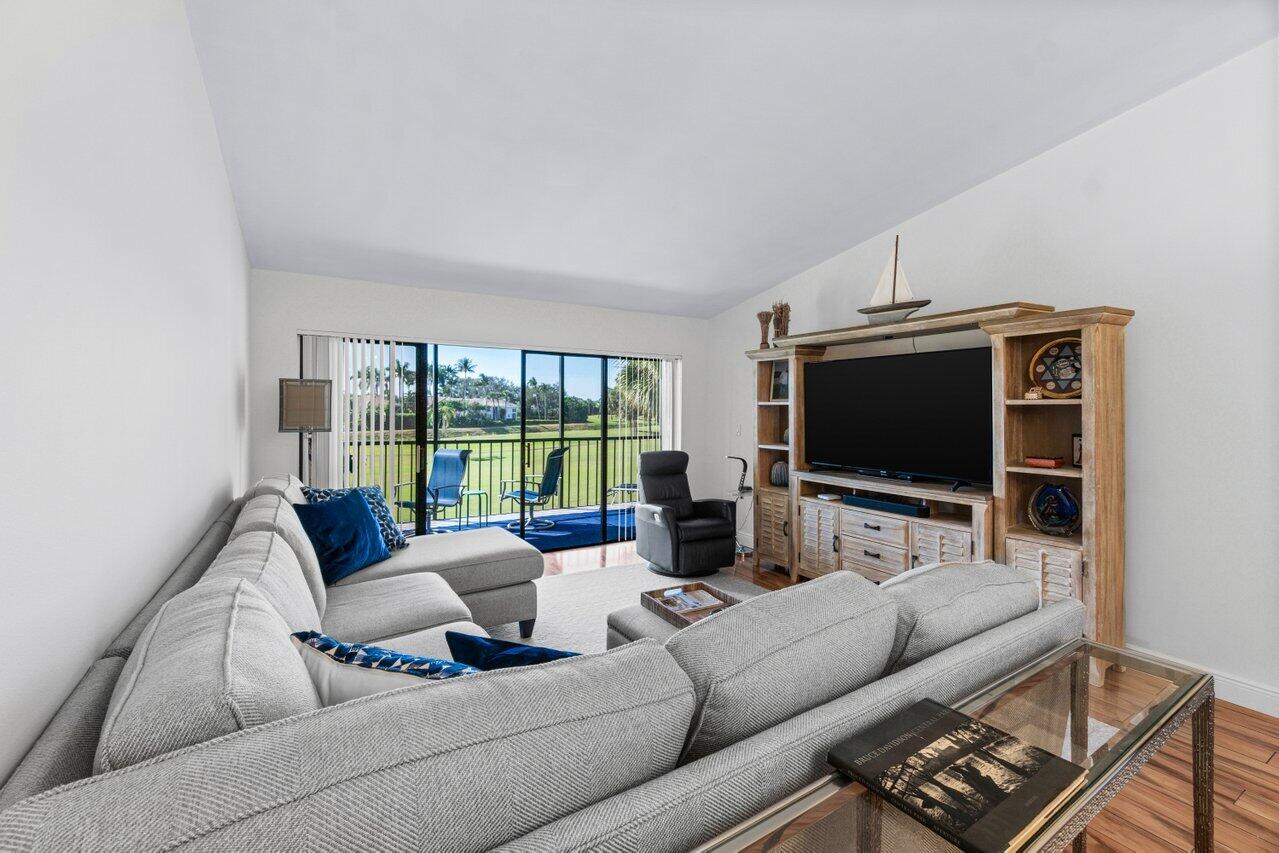 5120 Golfview Court 1722