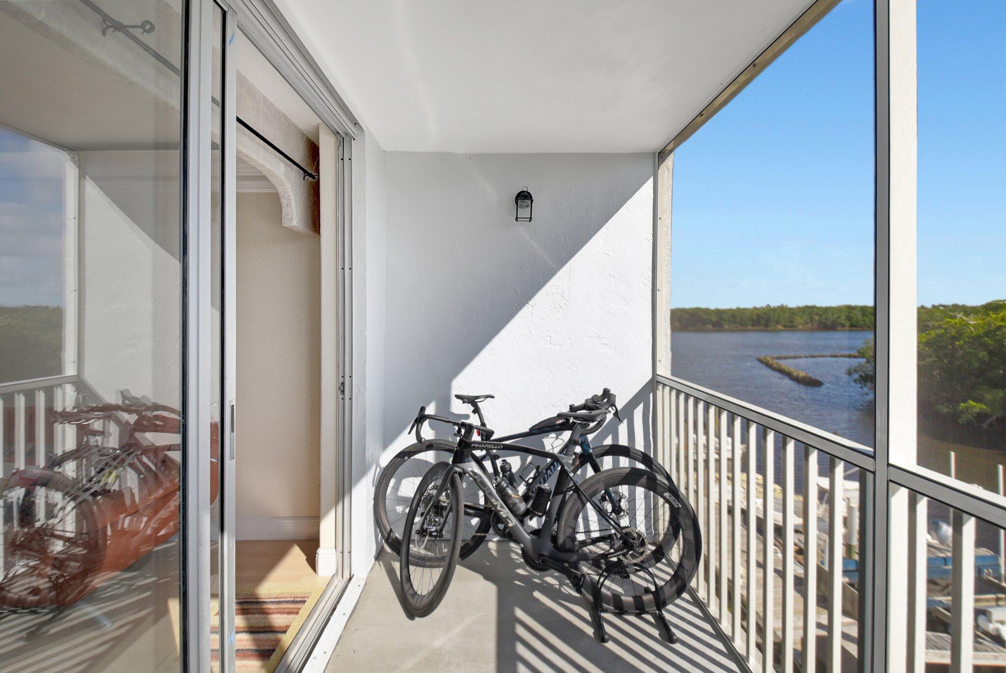 689 NE 6th Court 3070, Boynton Beach Unit: 3070