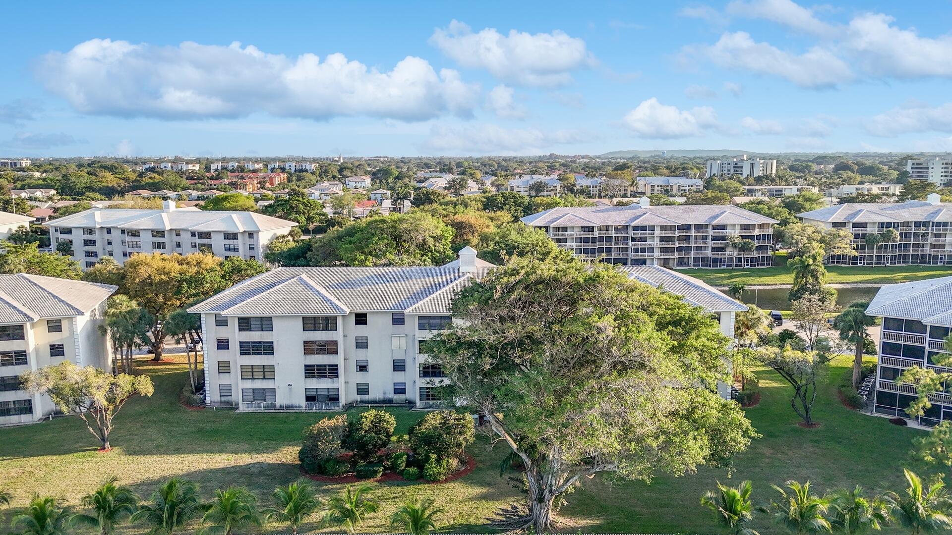 6121 Balboa Circle, 405, Boca Raton Unit: 405