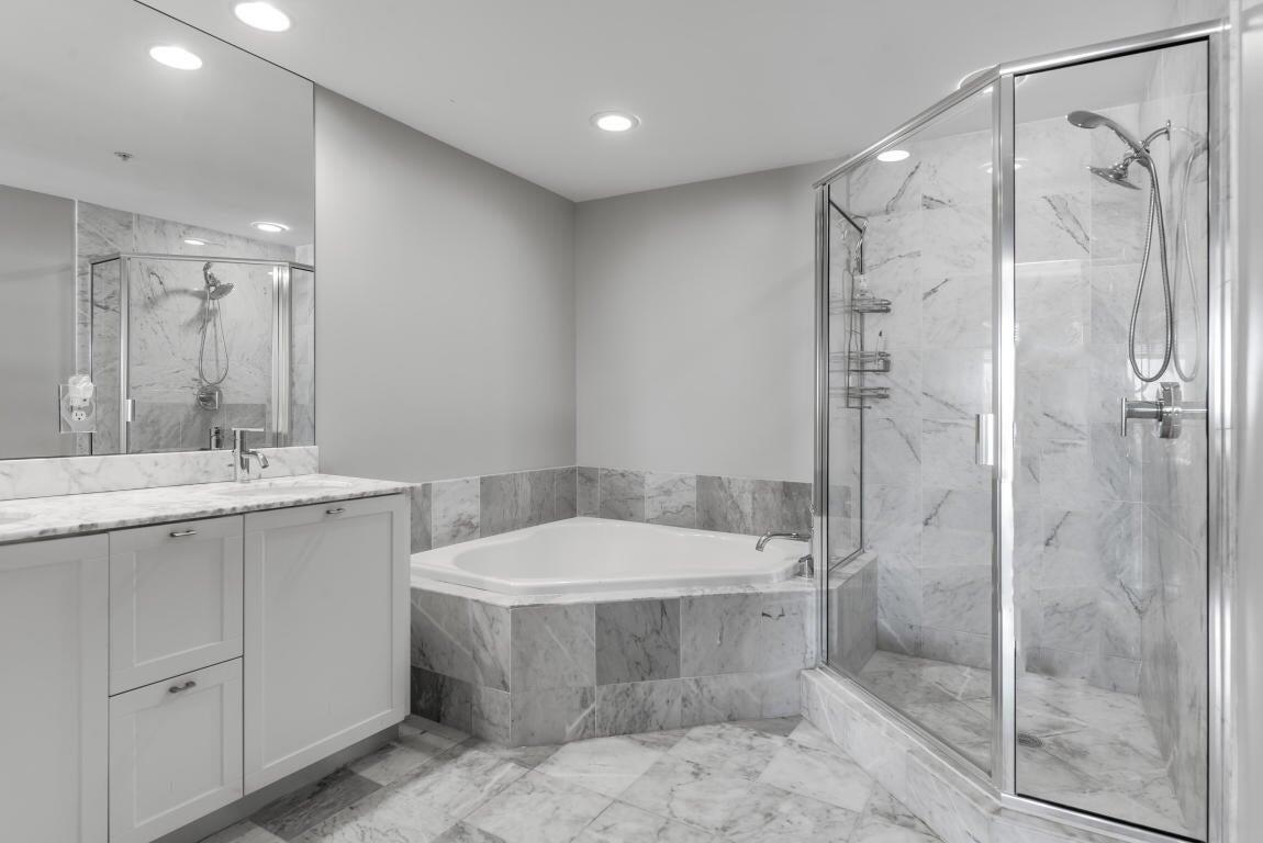 235 NE 1st Street 407