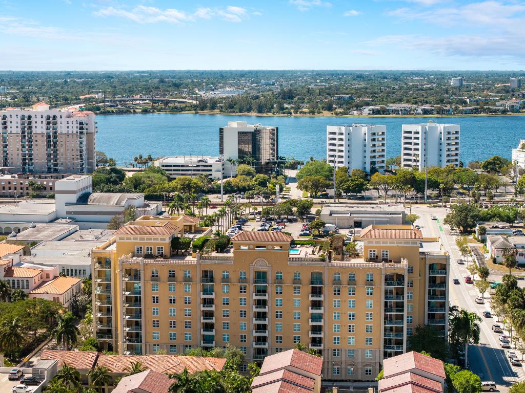 403 S Sapodilla 704, West Palm Beach Unit: 704
