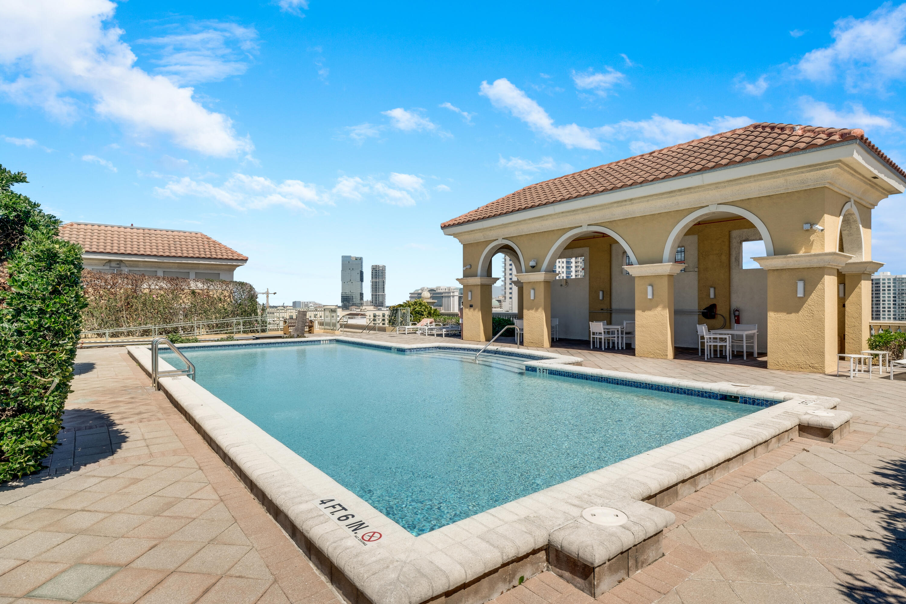 403 S Sapodilla 704, West Palm Beach Unit: 704