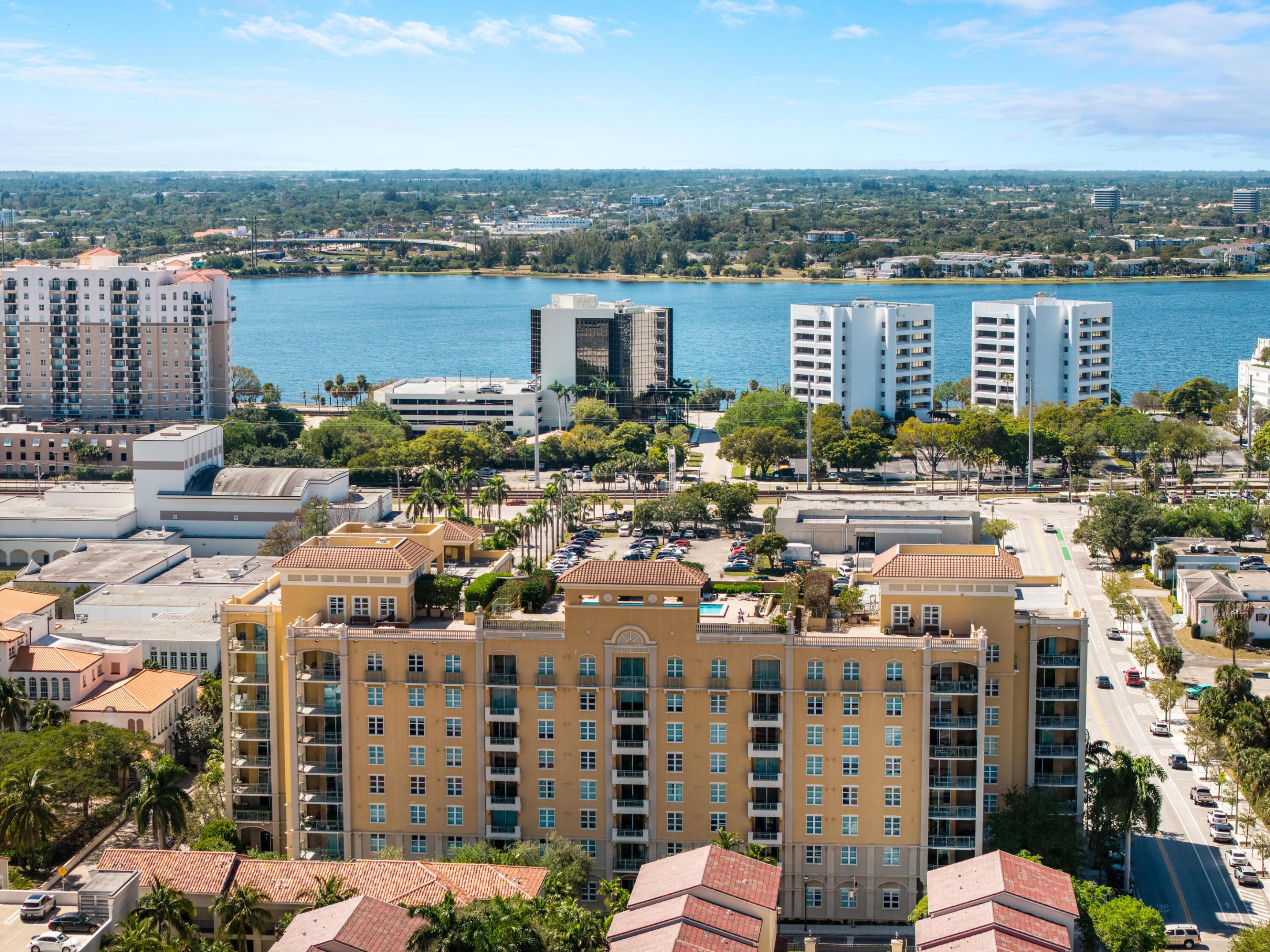 403 S Sapodilla 704, West Palm Beach Unit: 704
