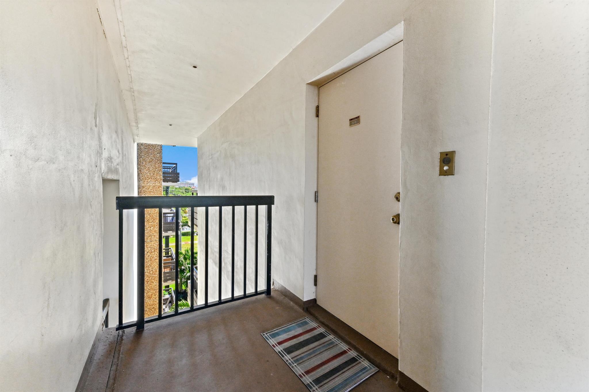 555 NW 4th 5180 Avenue 5180