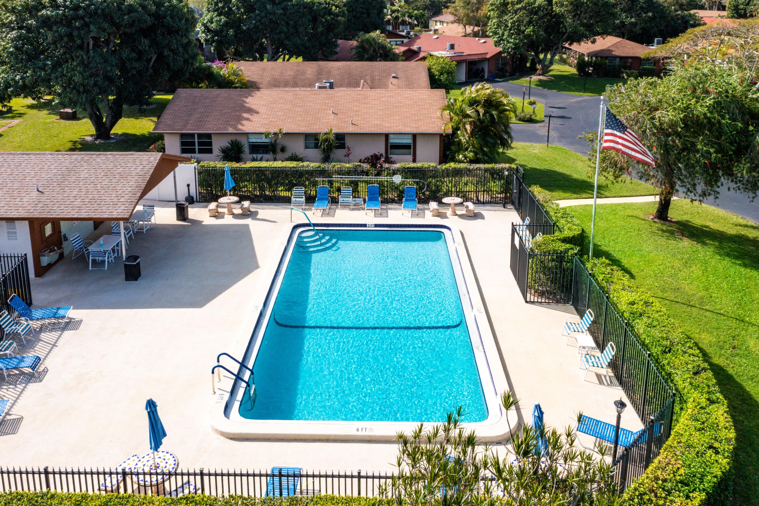 506 SE 27th Lane, Boynton Beach