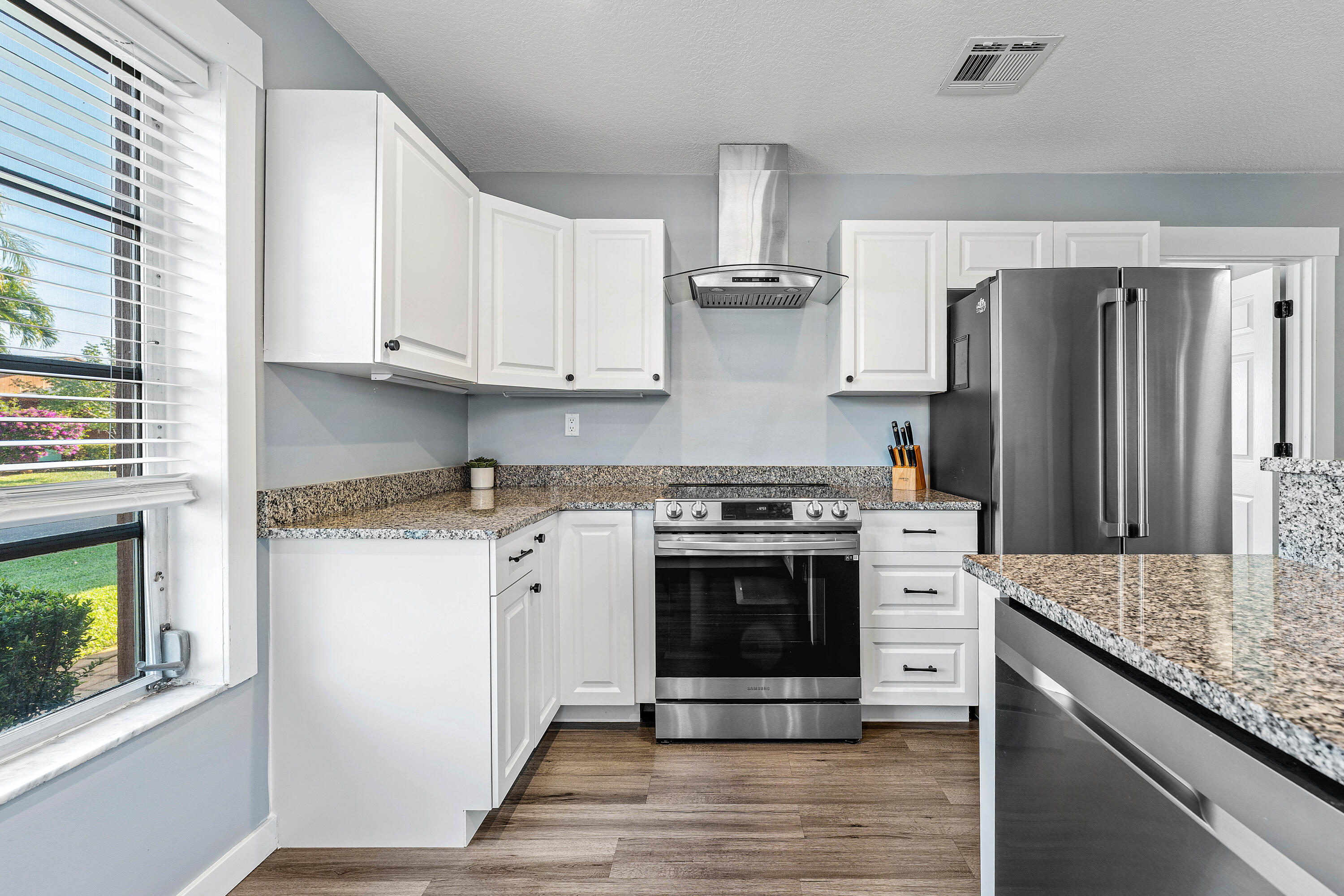 506 SE 27th Lane, Boynton Beach