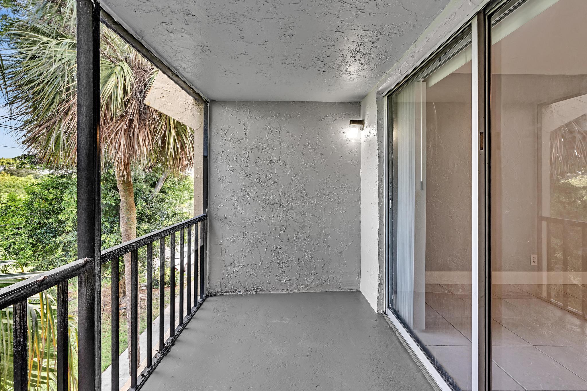 450 NW 20th Street 312, Boca Raton Unit: 312