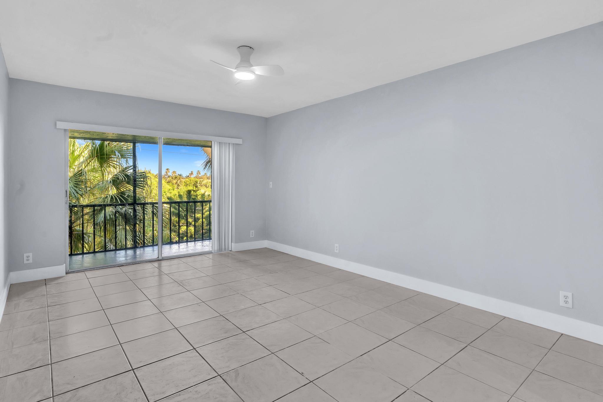 450 NW 20th Street 312, Boca Raton Unit: 312