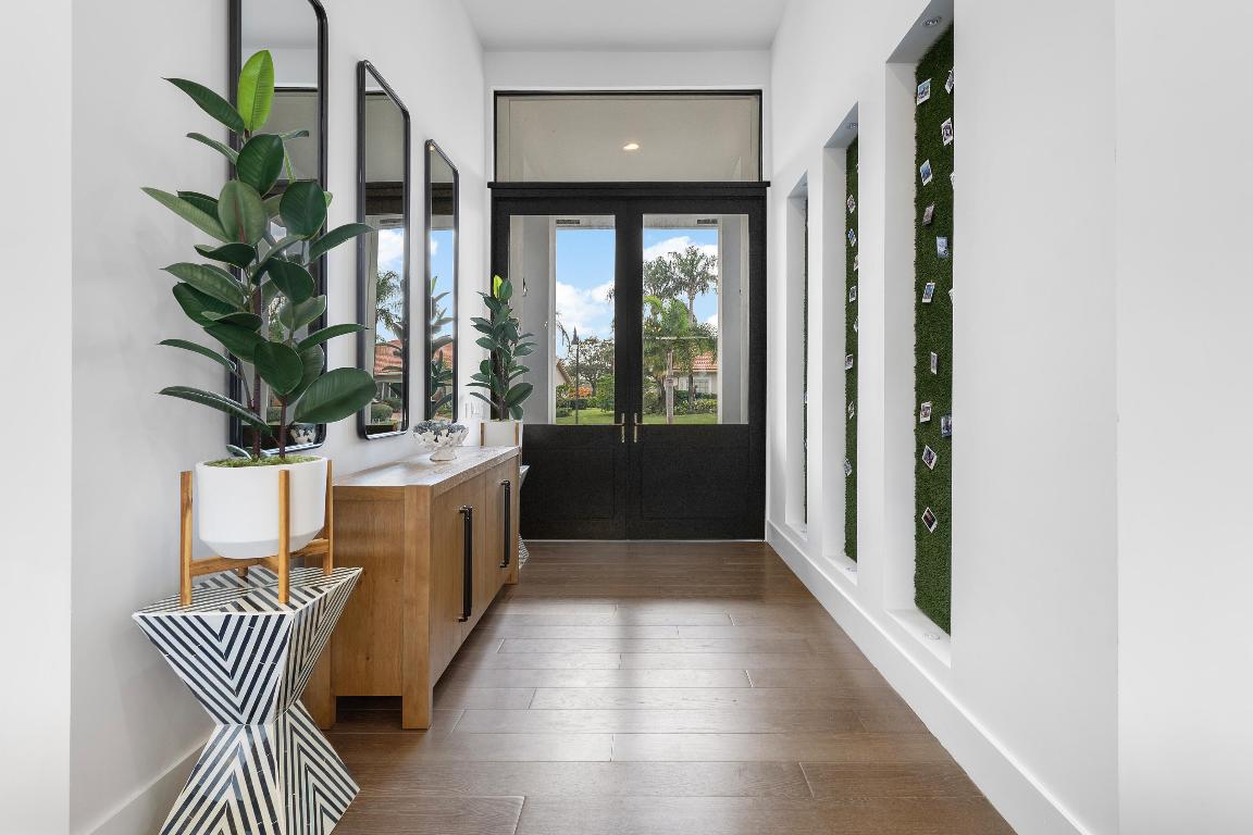 4555 Bocaire Boulevard, Boca Raton