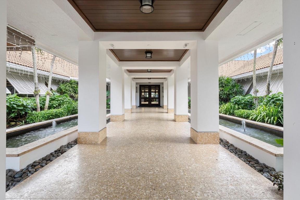 4555 Bocaire Boulevard, Boca Raton