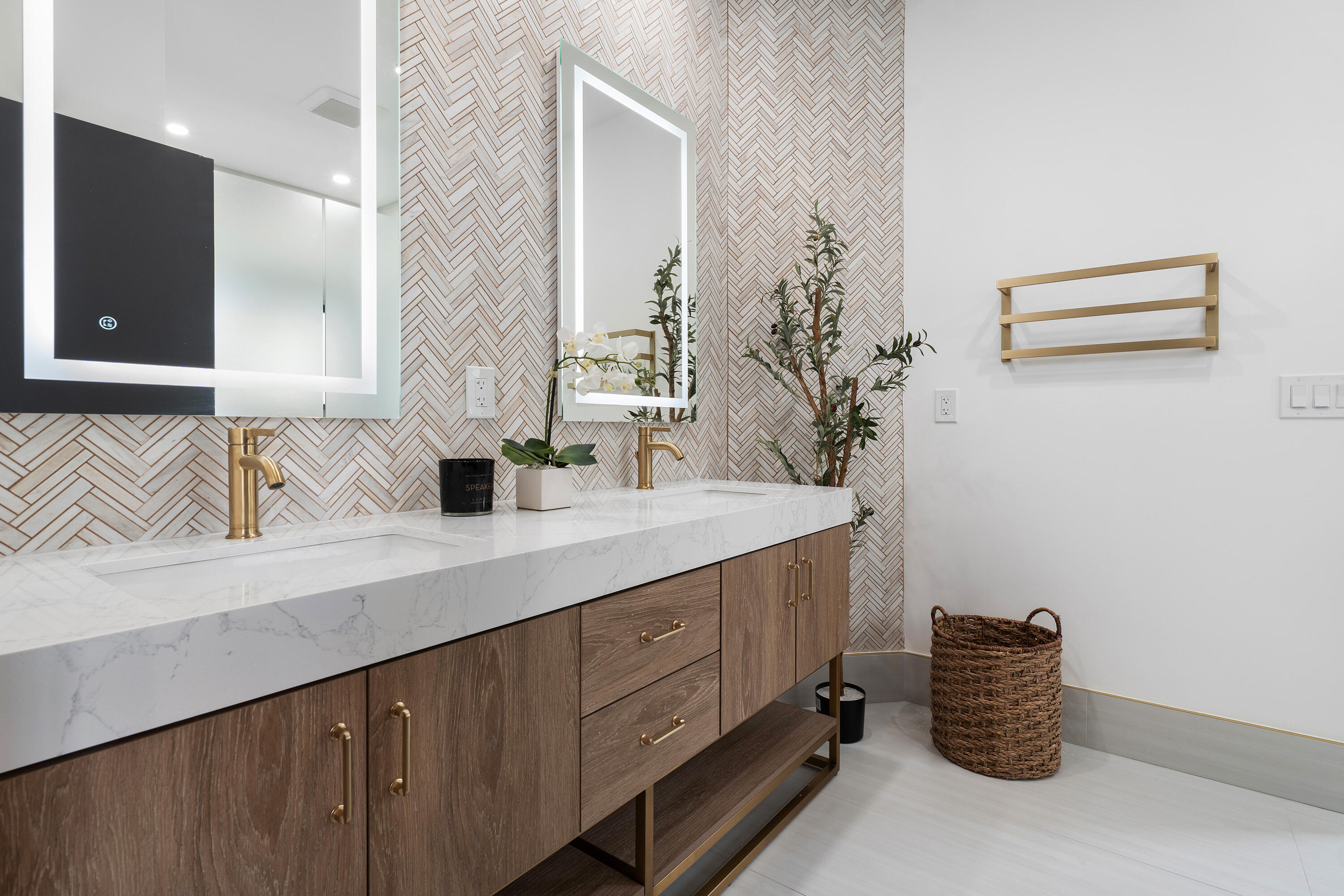 4555 Bocaire Boulevard, Boca Raton