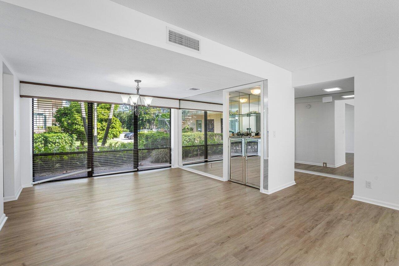 4359 Quail Ridge Drive N A