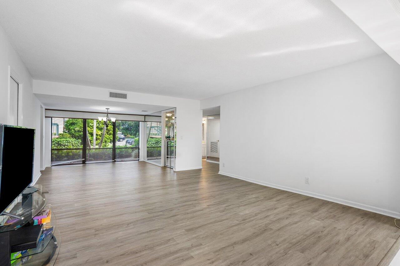 4359 Quail Ridge Drive N A