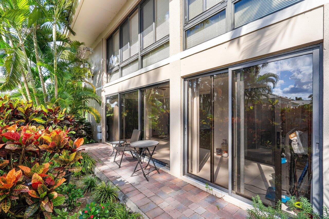 4359 Quail Ridge Drive N A