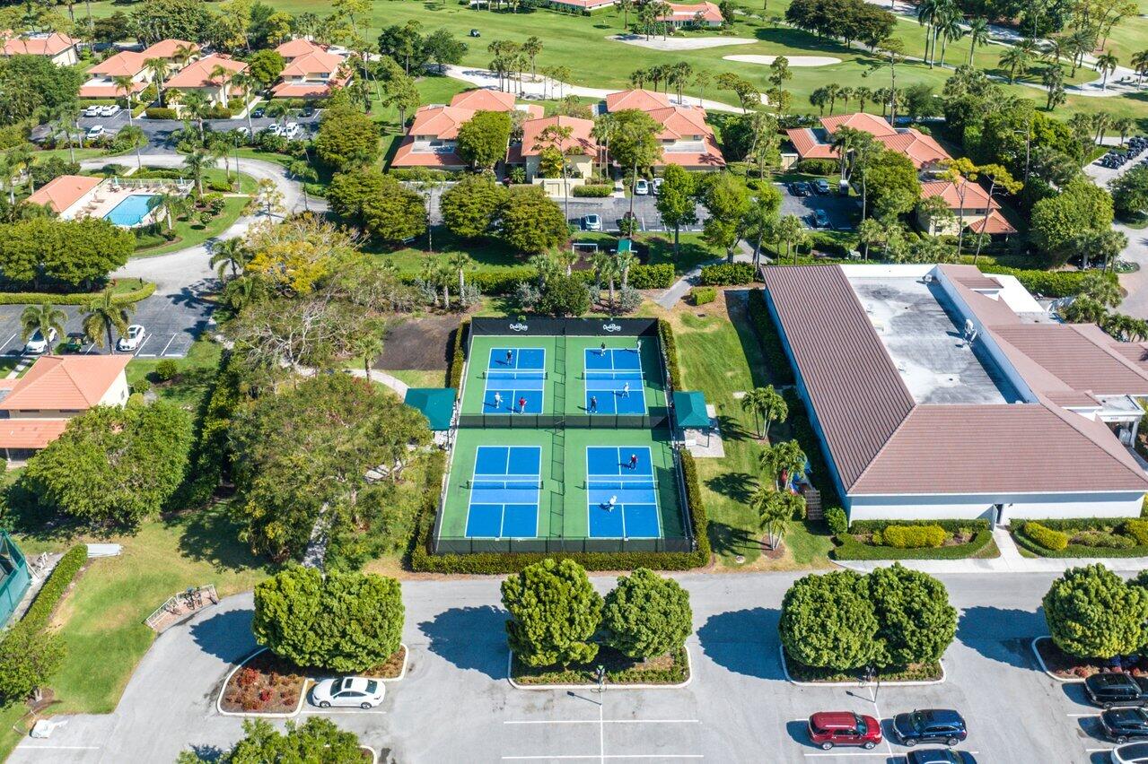 4359 Quail Ridge Drive N A