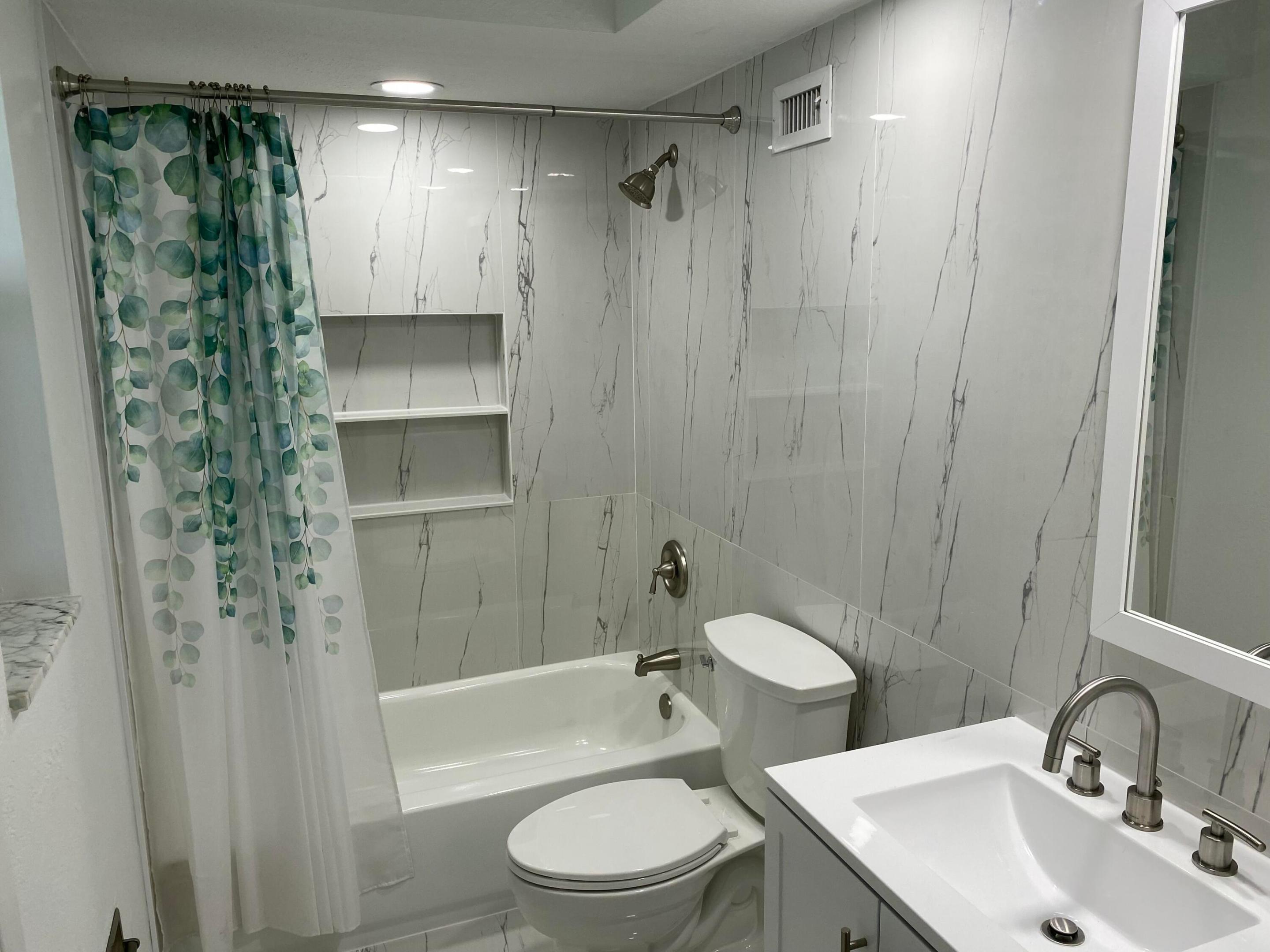 118 Yacht Club Drive 2