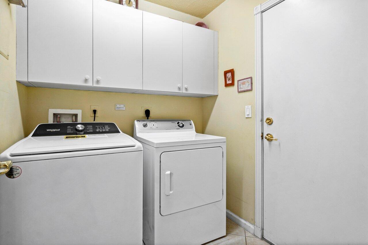 7557 Lake Harbor Terrace