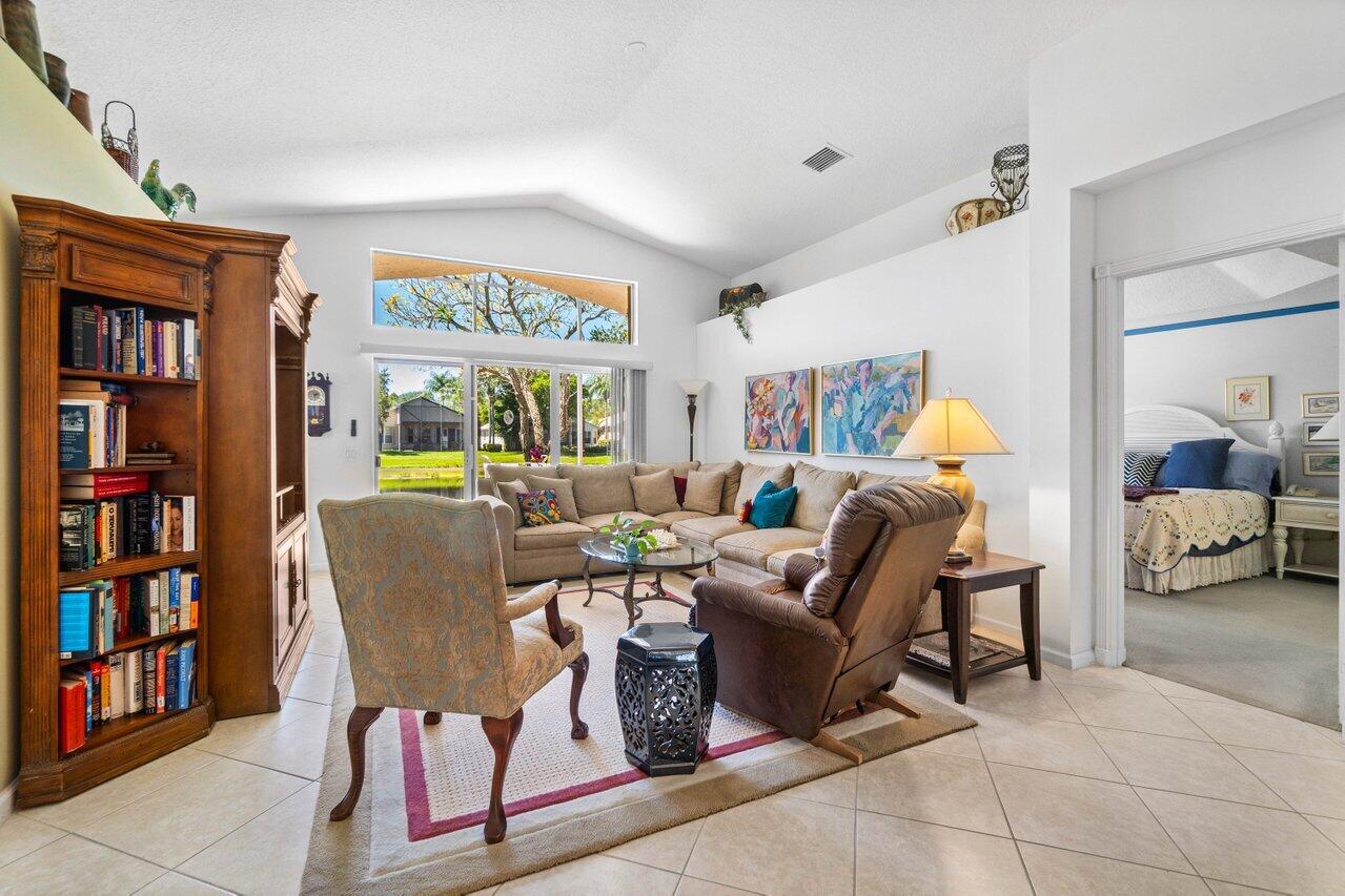 7557 Lake Harbor Terrace