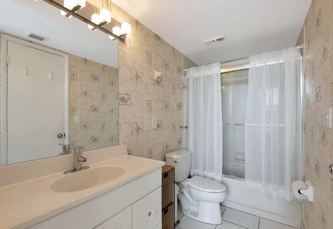 825 Egret Circle, 511, Delray Beach Unit: 511