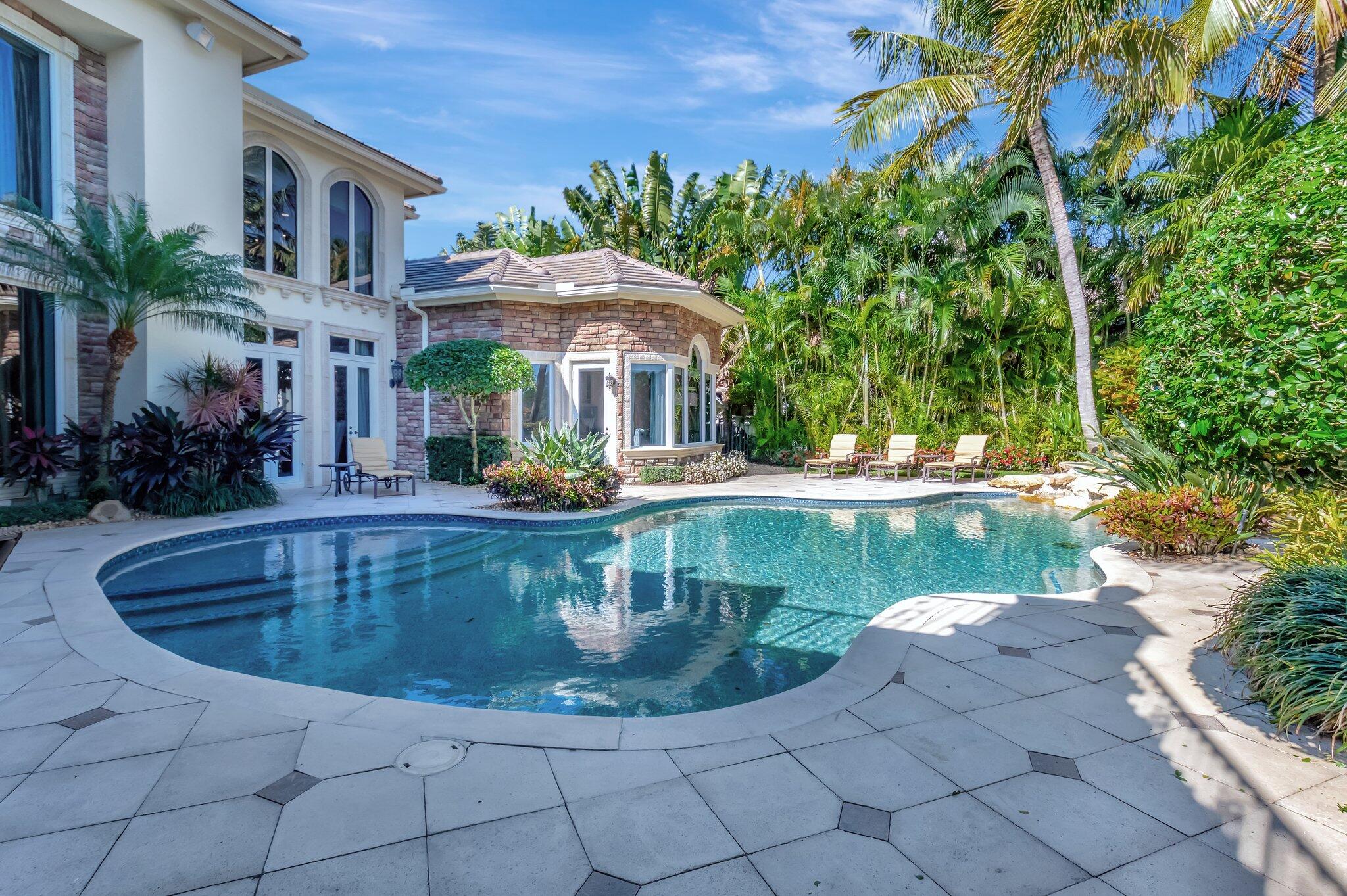 8417 Del Prado Drive