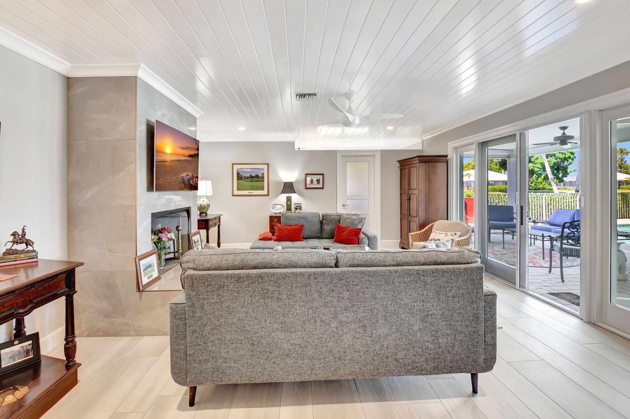 11949 Date Palm Drive