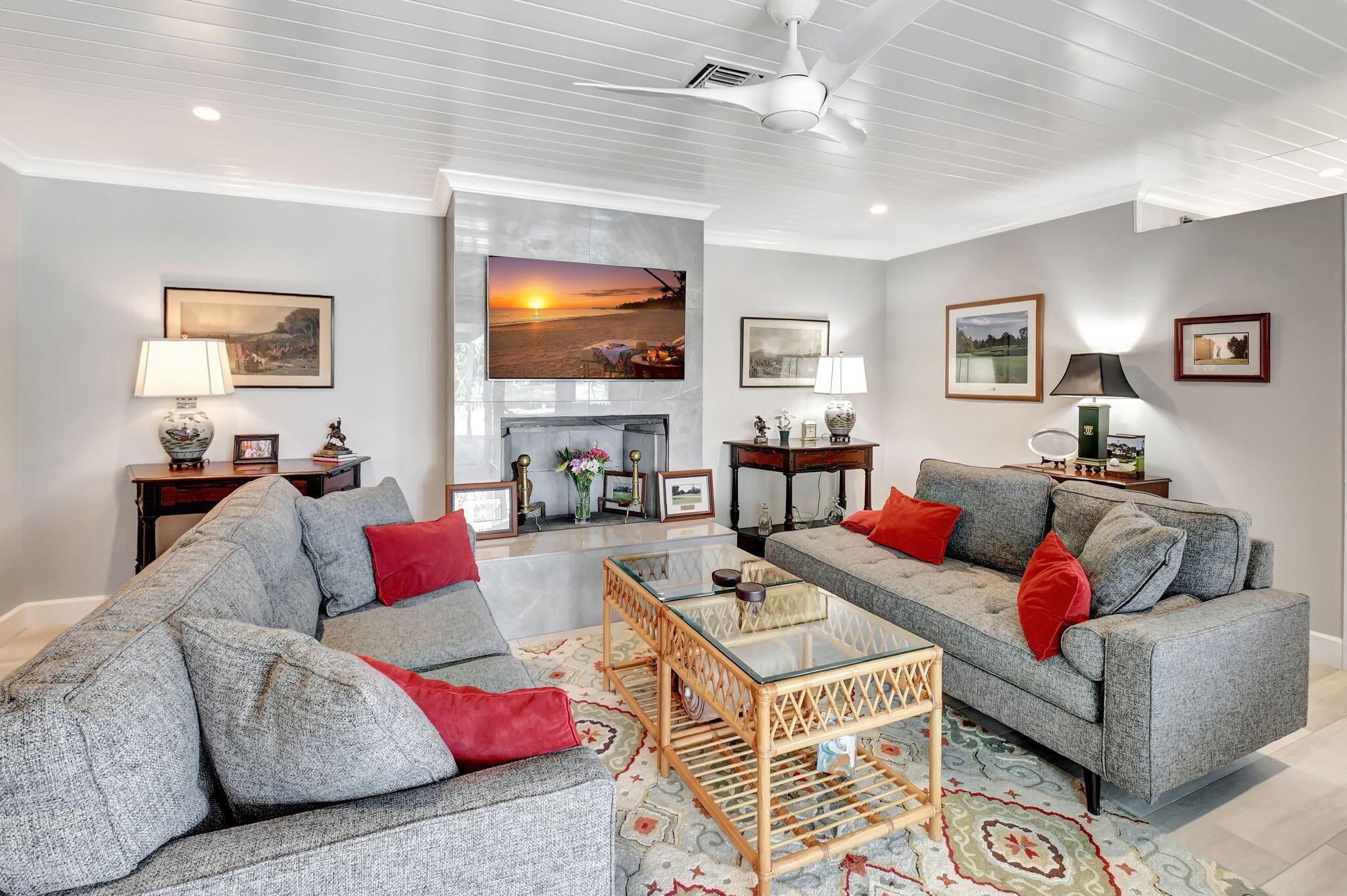 11949 Date Palm Drive