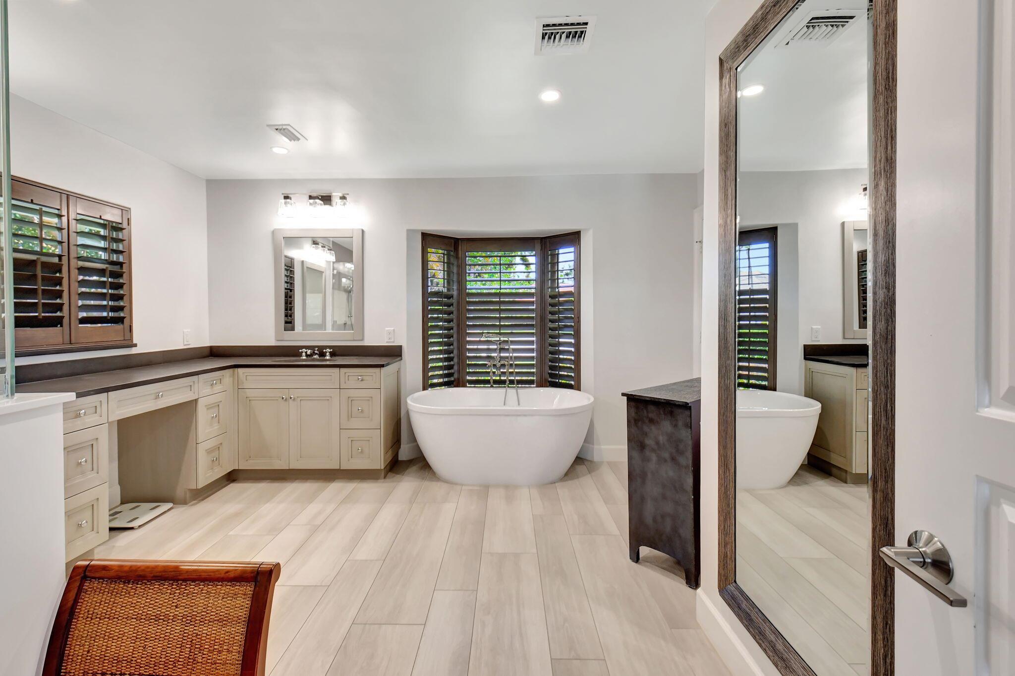 11949 Date Palm Drive