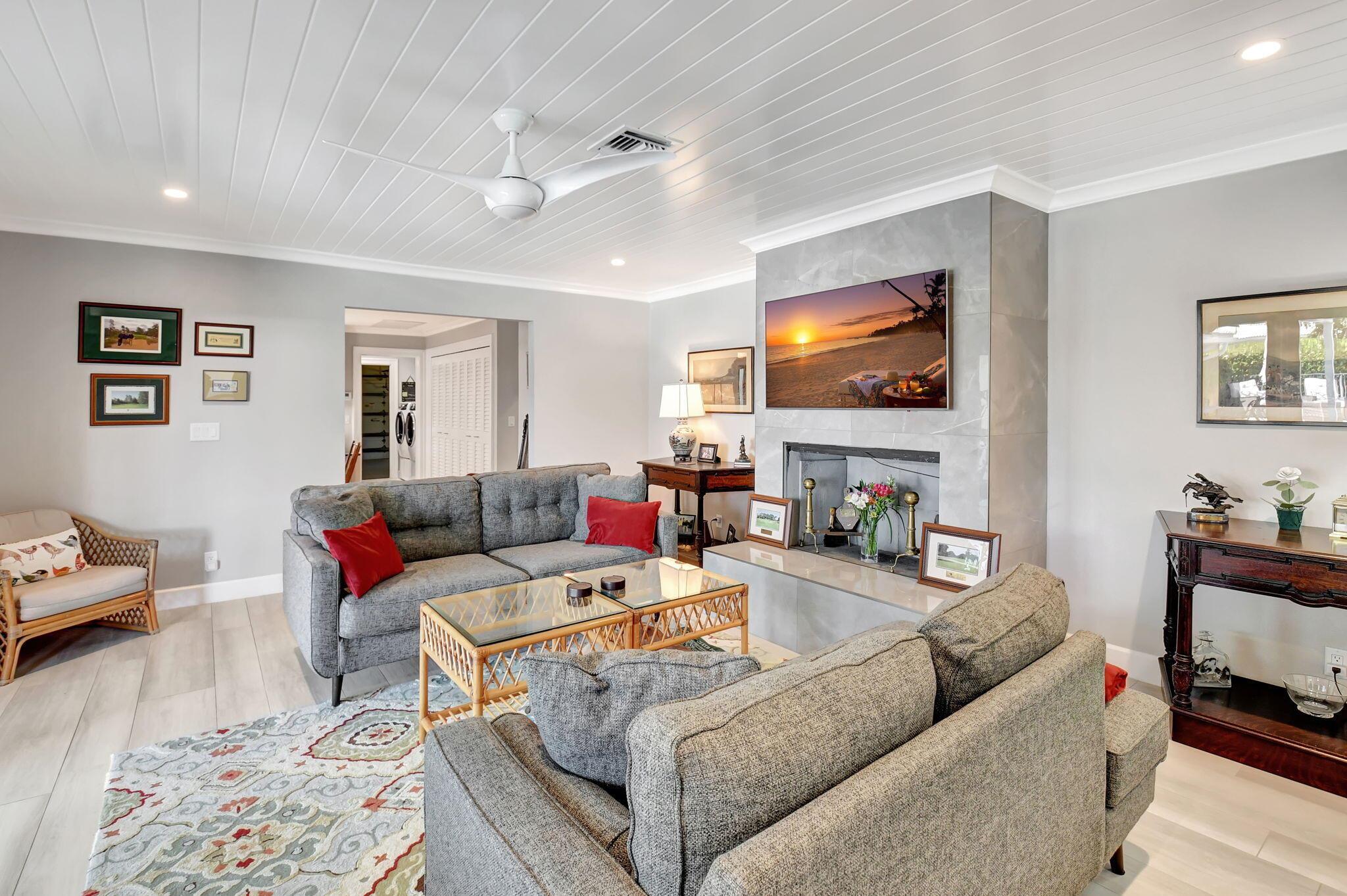 11949 Date Palm Drive