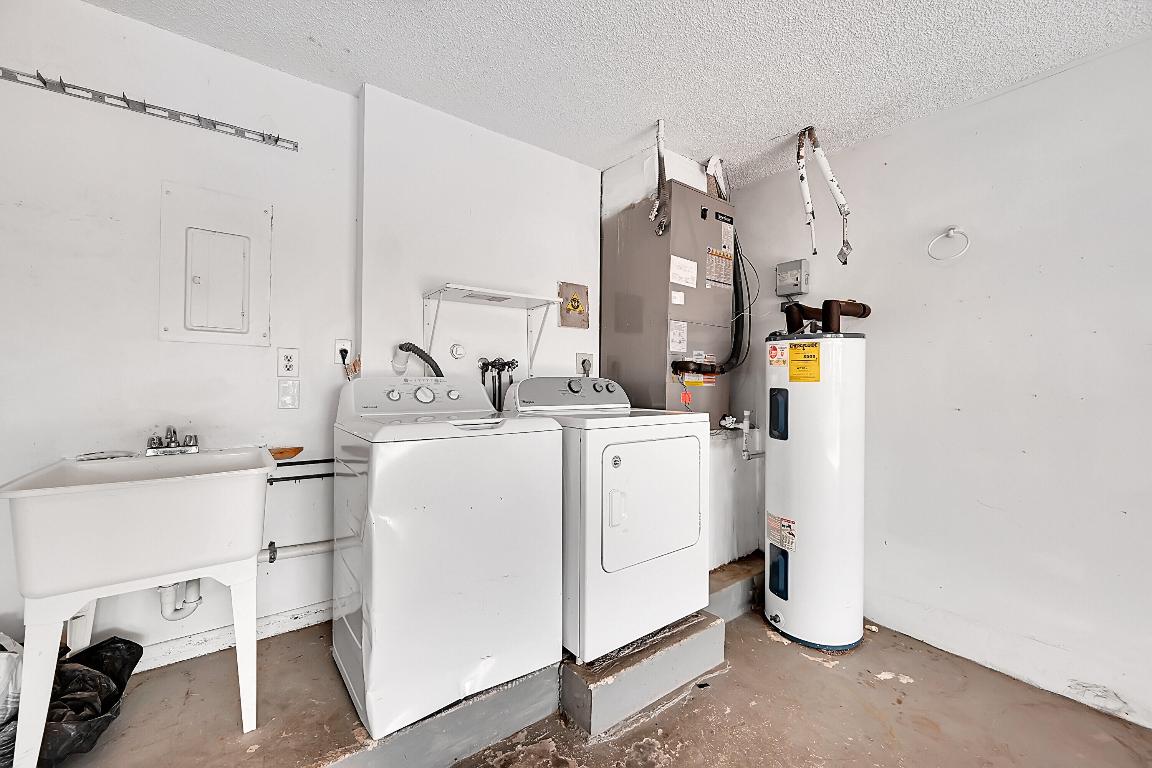 6615 NW 48th Manor, Coral Springs