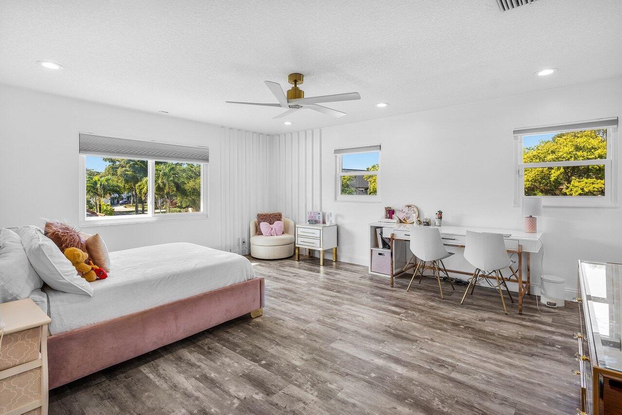 3200 Canterbury Drive