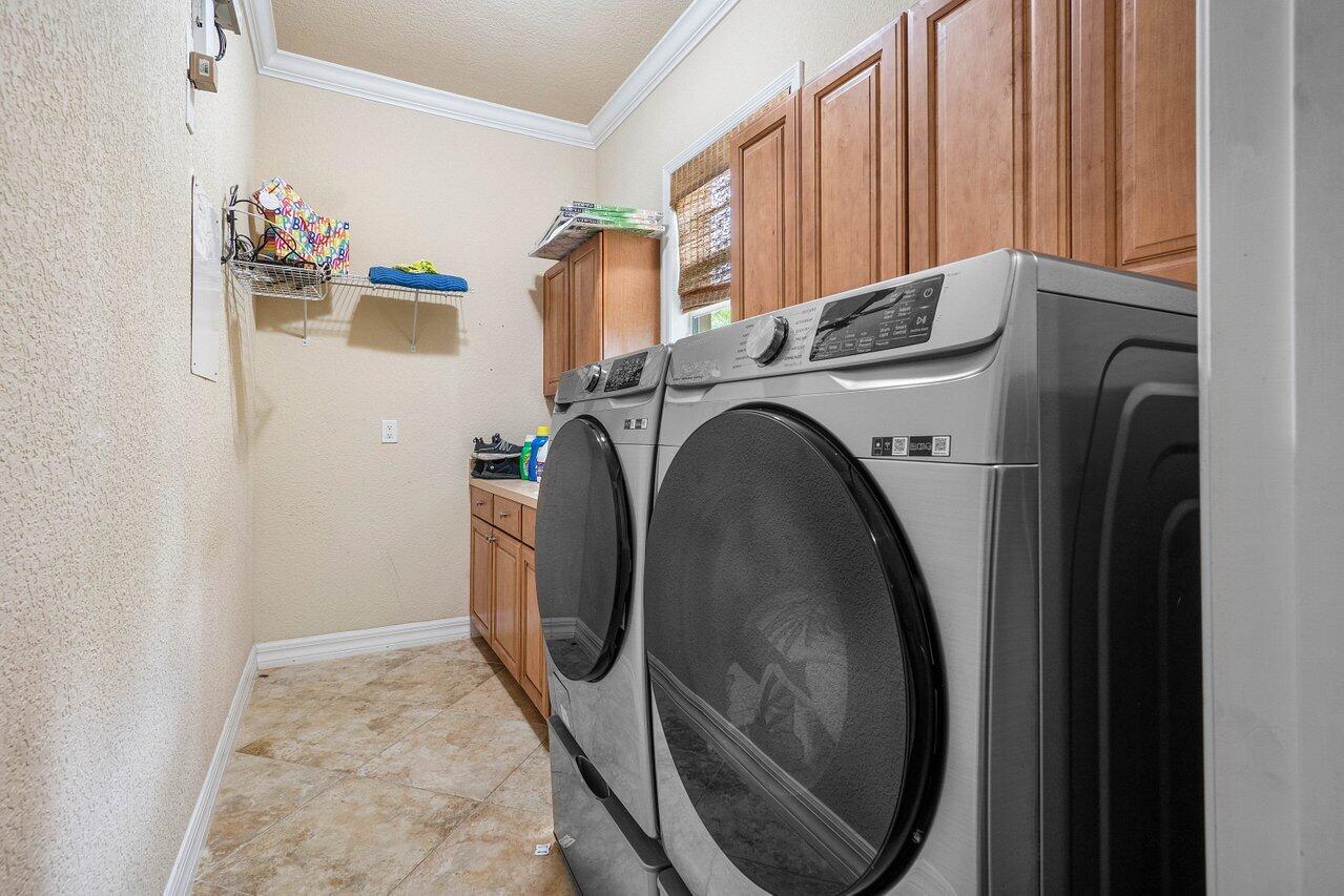 10509 Willow Oak Court