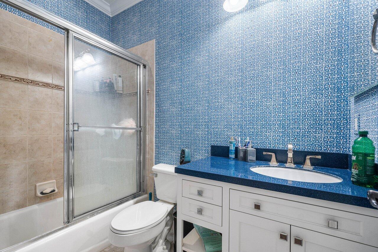 10509 Willow Oak Court