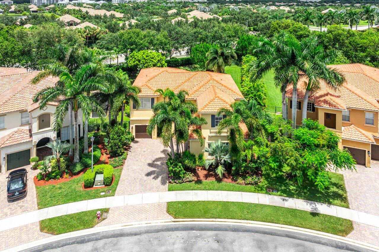 10509 Willow Oak Court