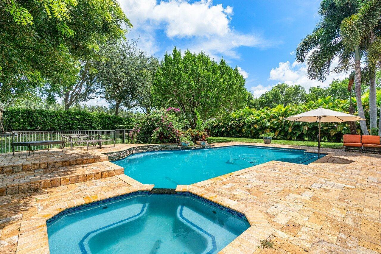 10509 Willow Oak Court