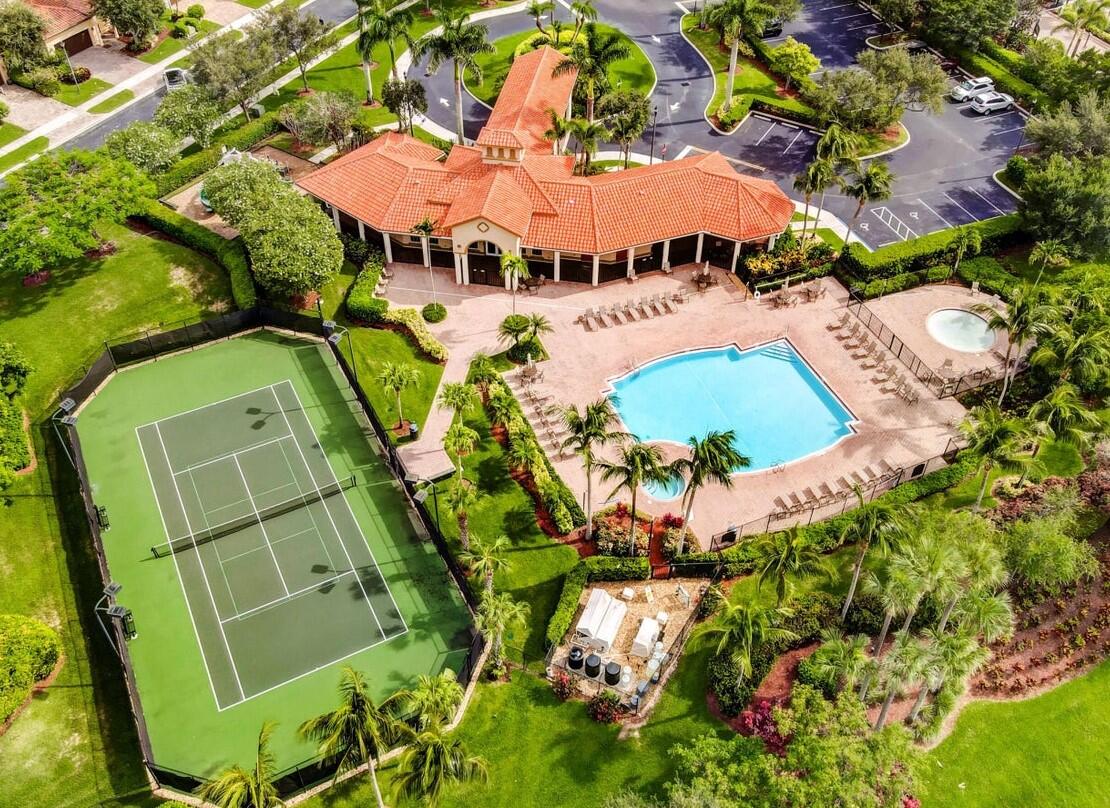 10509 Willow Oak Court