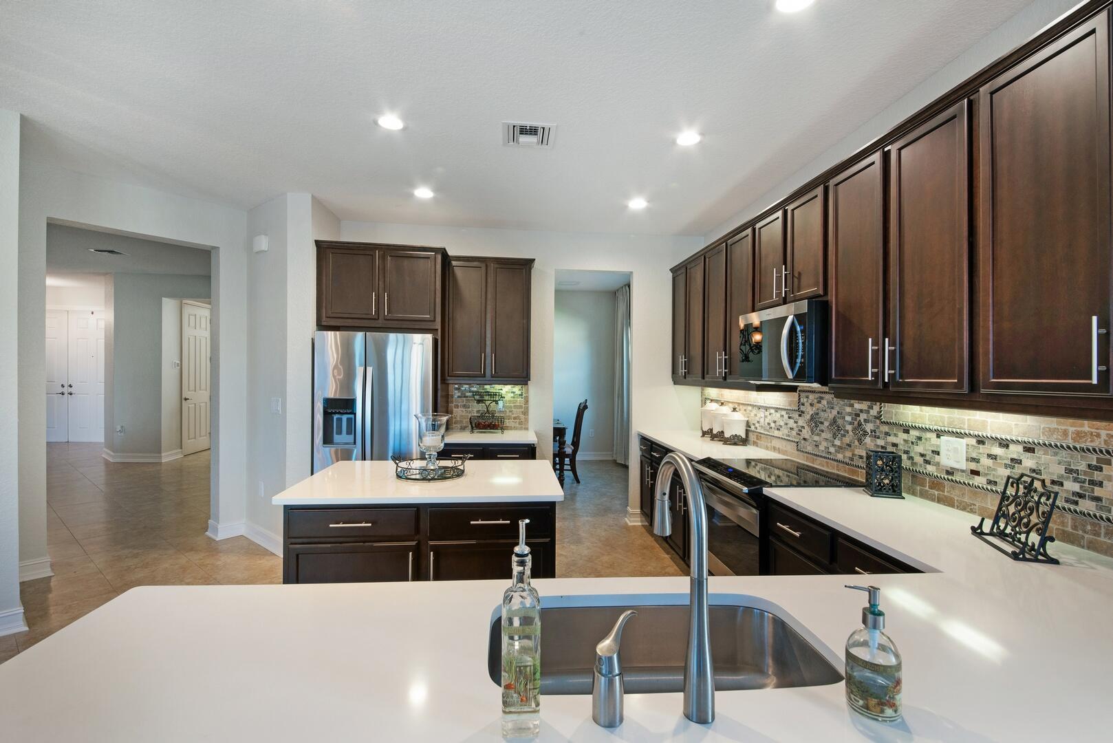 8472 Serena Creek Avenue, Boynton Beach