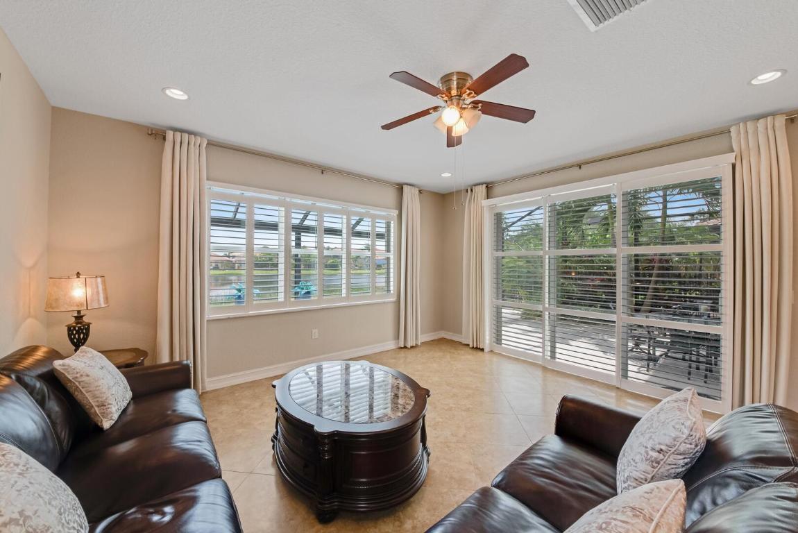 8472 Serena Creek Avenue, Boynton Beach