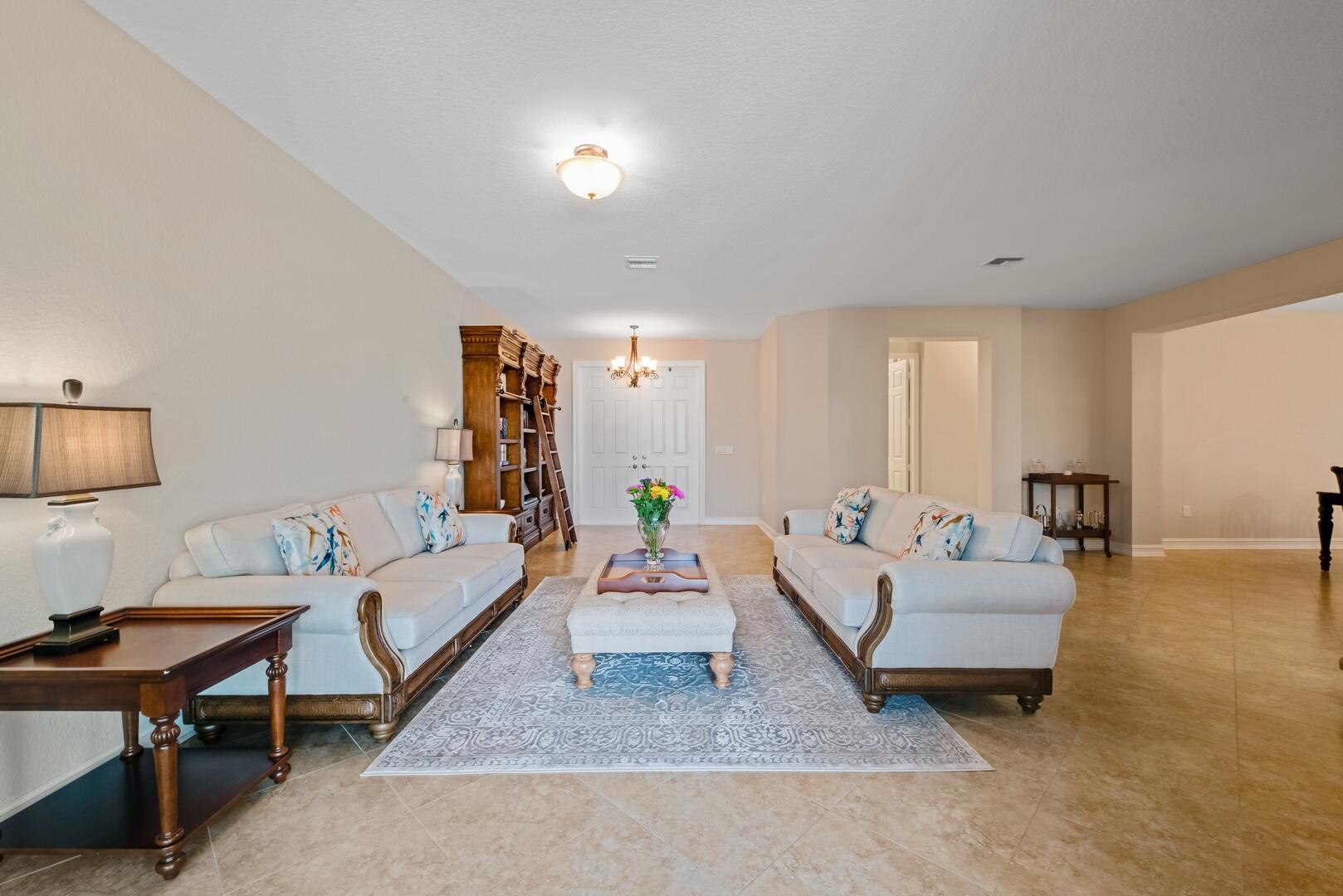 8472 Serena Creek Avenue, Boynton Beach