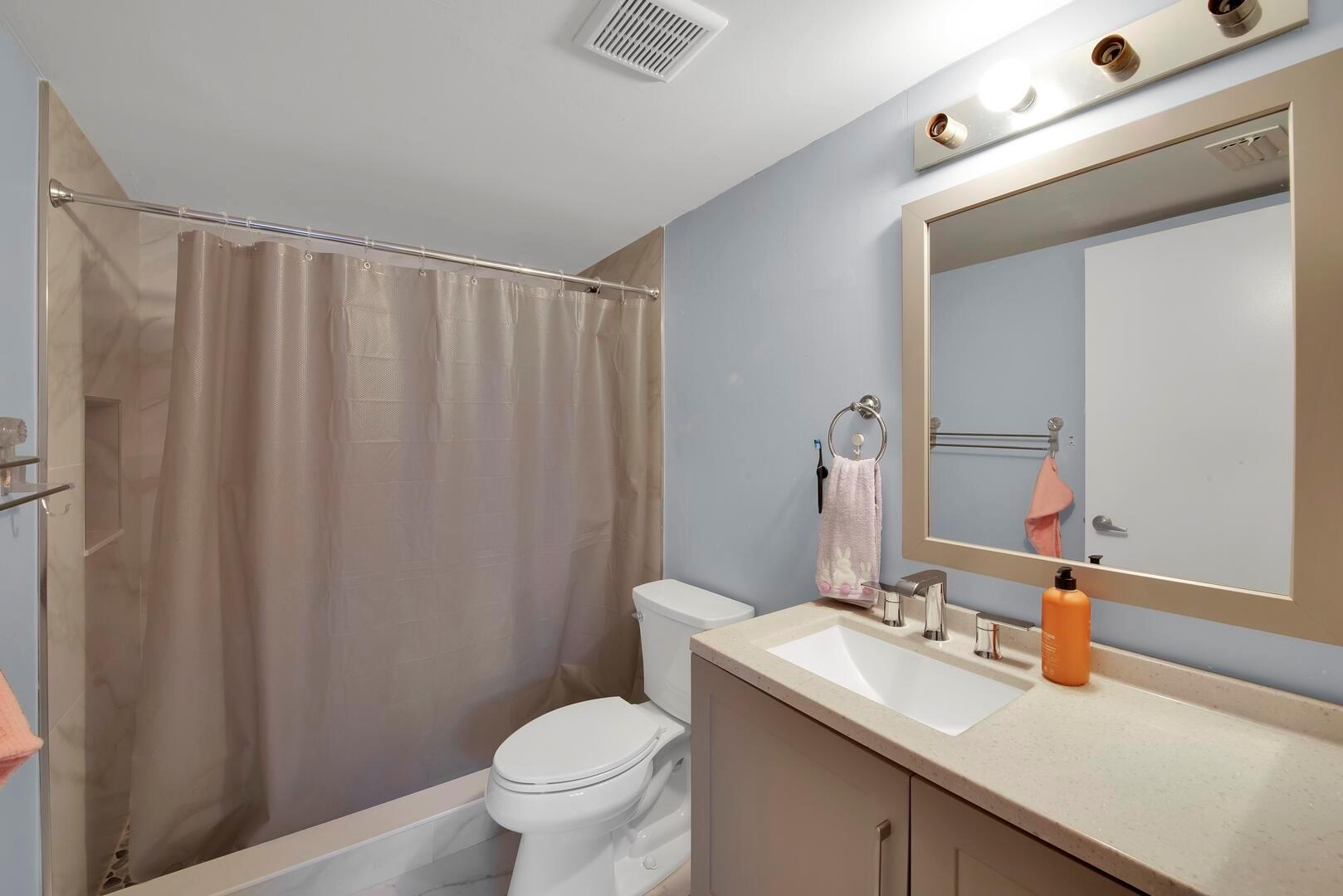 600 Crestwood Court N 611