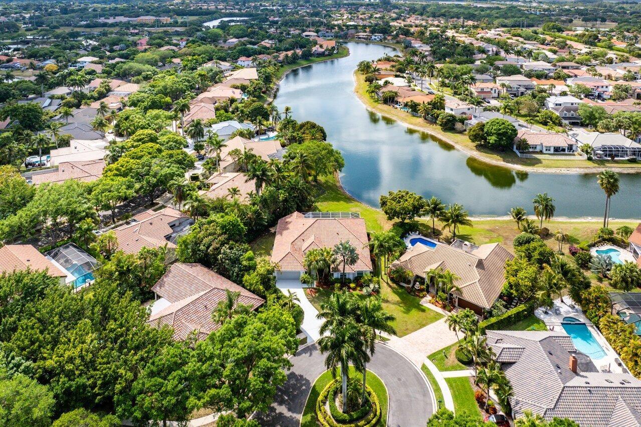 10751 Avenida Santa Ana