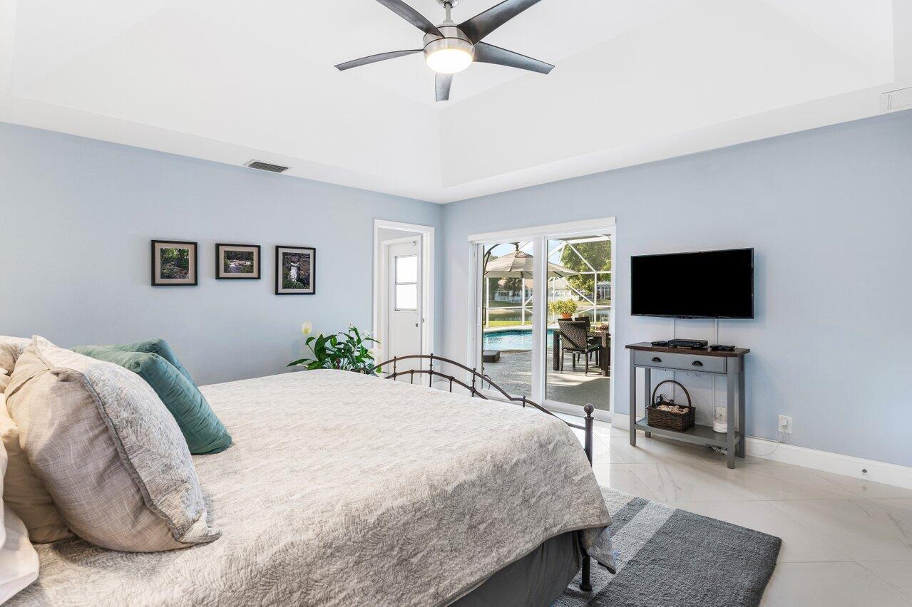 10751 Avenida Santa Ana