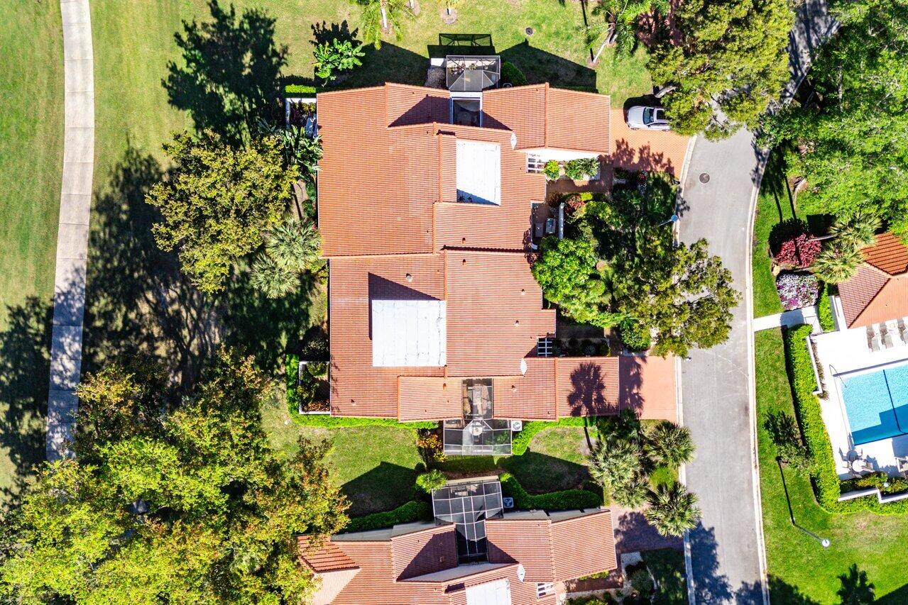 19 Glens Drive W