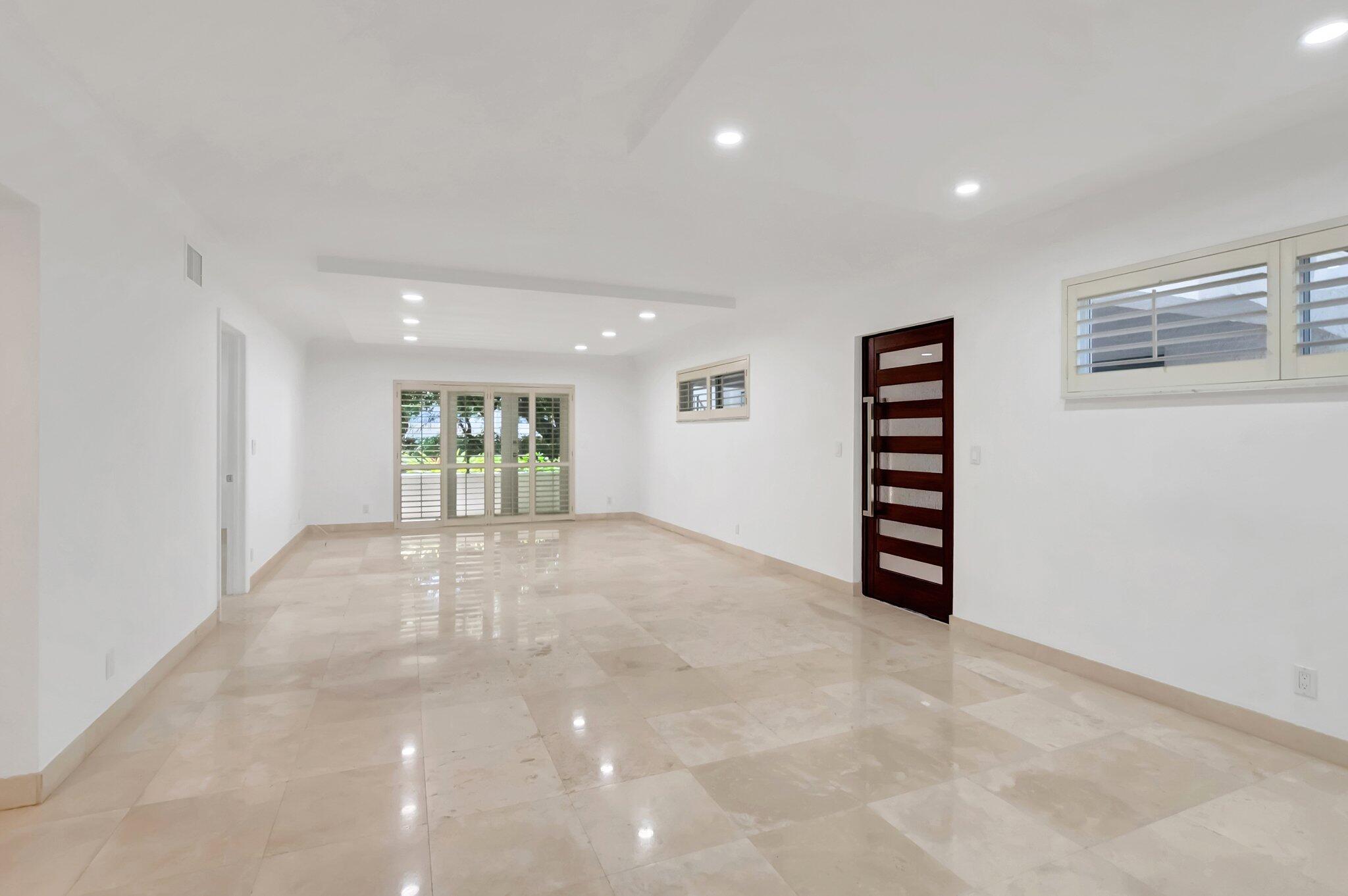 1000 E Camino Real 1a, Boca Raton Unit: 1a