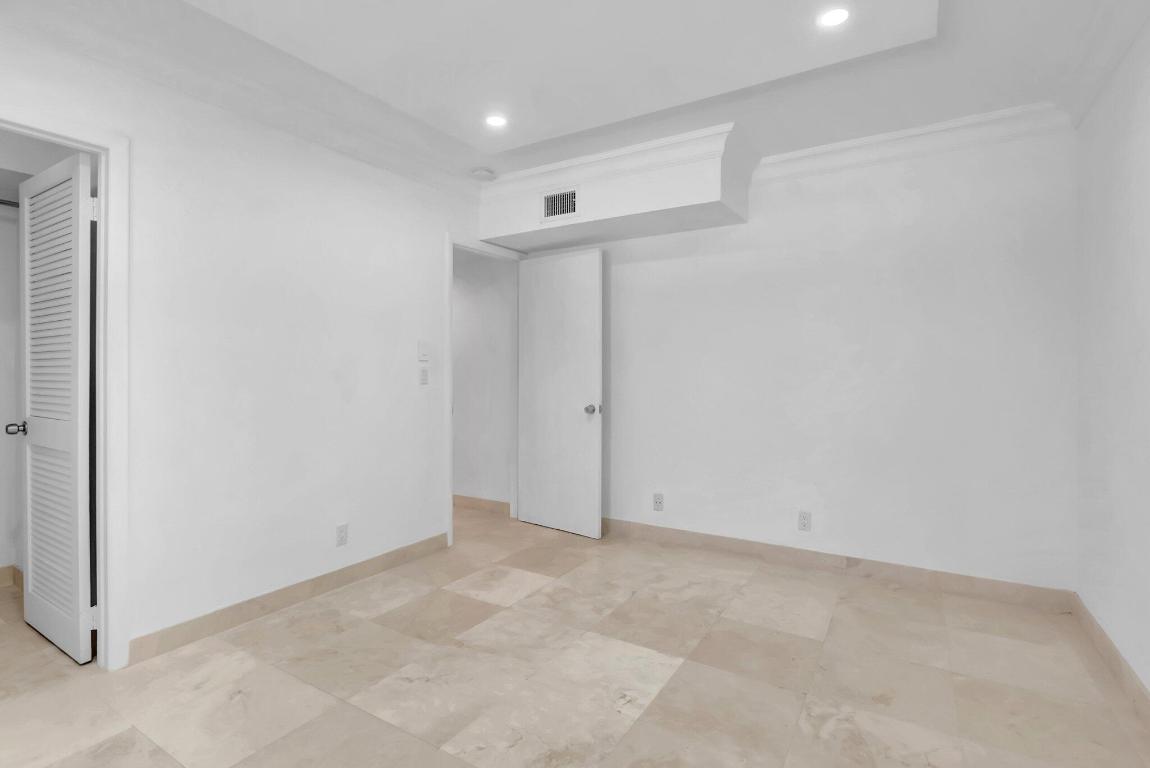 1000 E Camino Real 1a, Boca Raton Unit: 1a