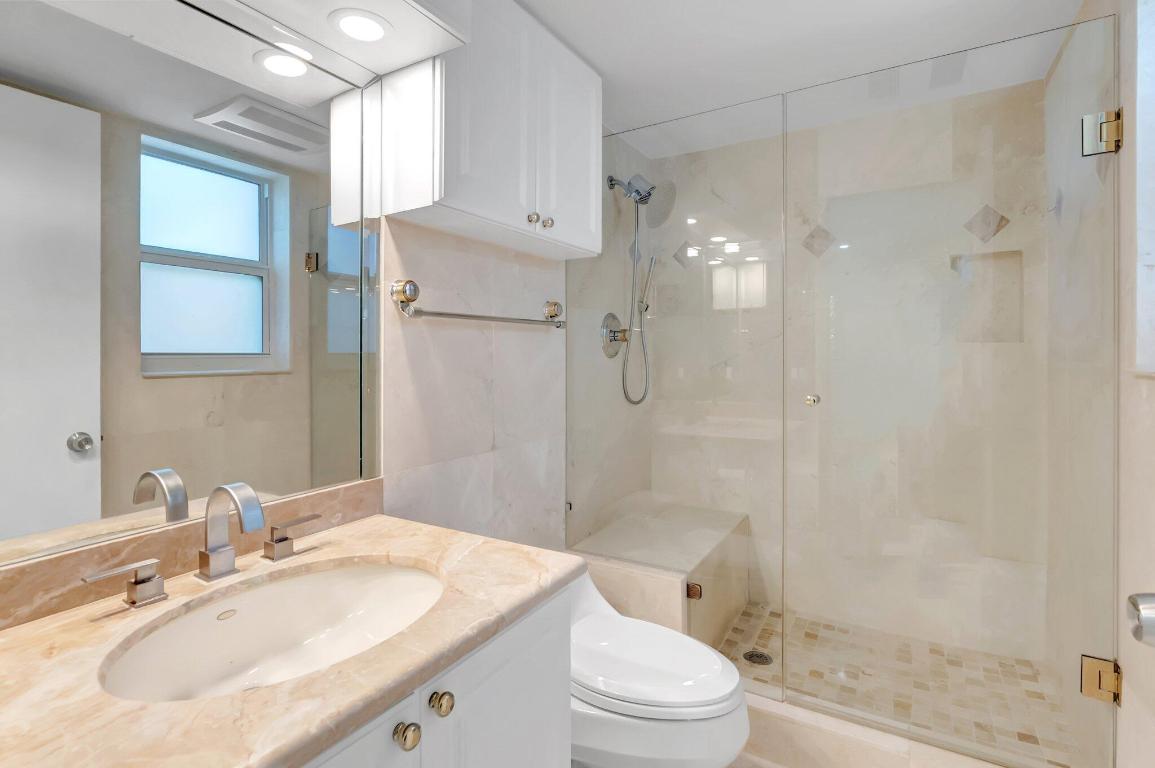 1000 E Camino Real 1a, Boca Raton Unit: 1a